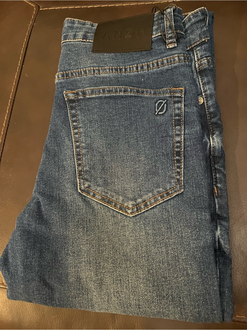 ANØM Men’s Jeans Size 30 Medium Dark Wash Straight Leg Denim NWT
